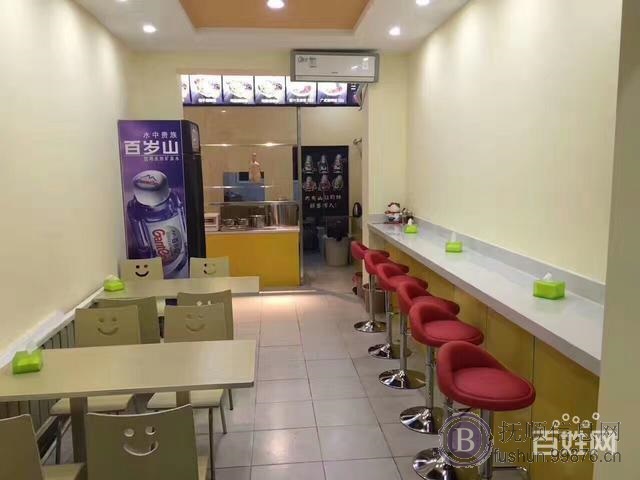 南站乐园大厦斜对面 旺铺低价外兑,可实地考察